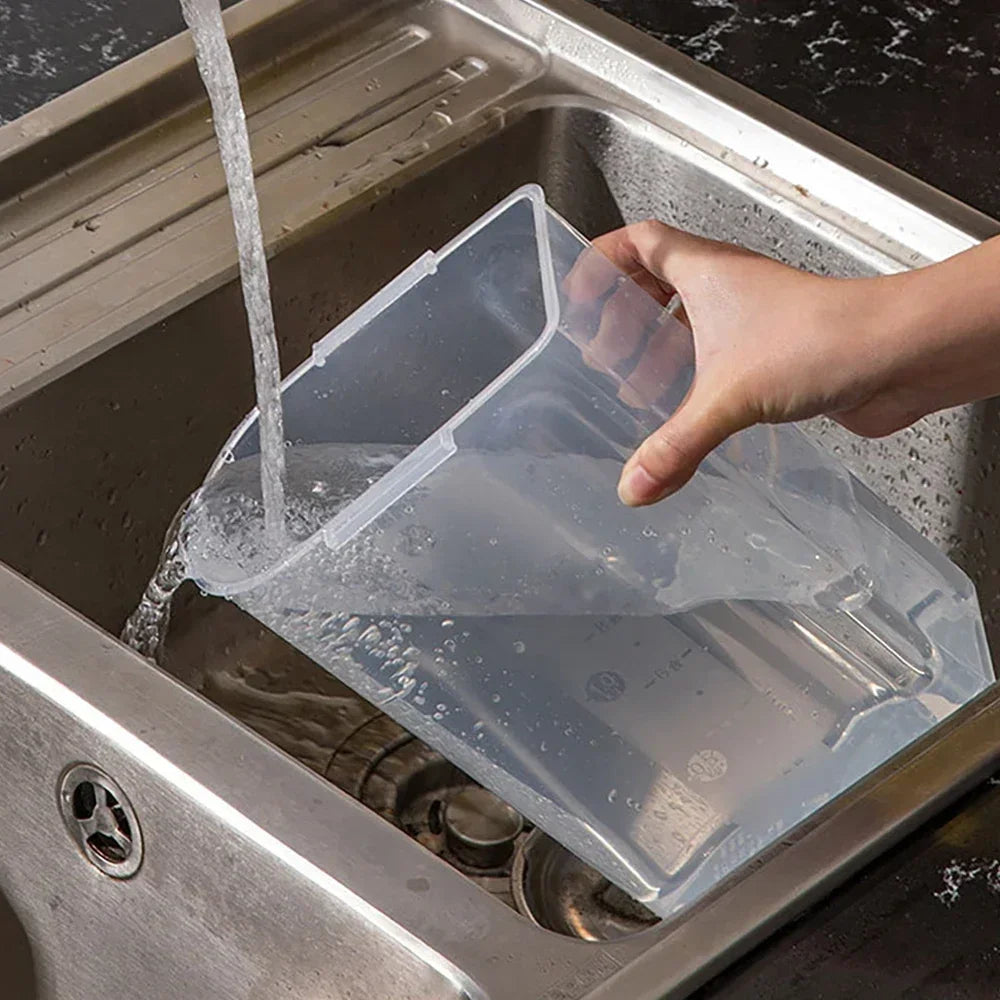 Pet Pantry Pro – Sealed Pet Food Storage Bucket